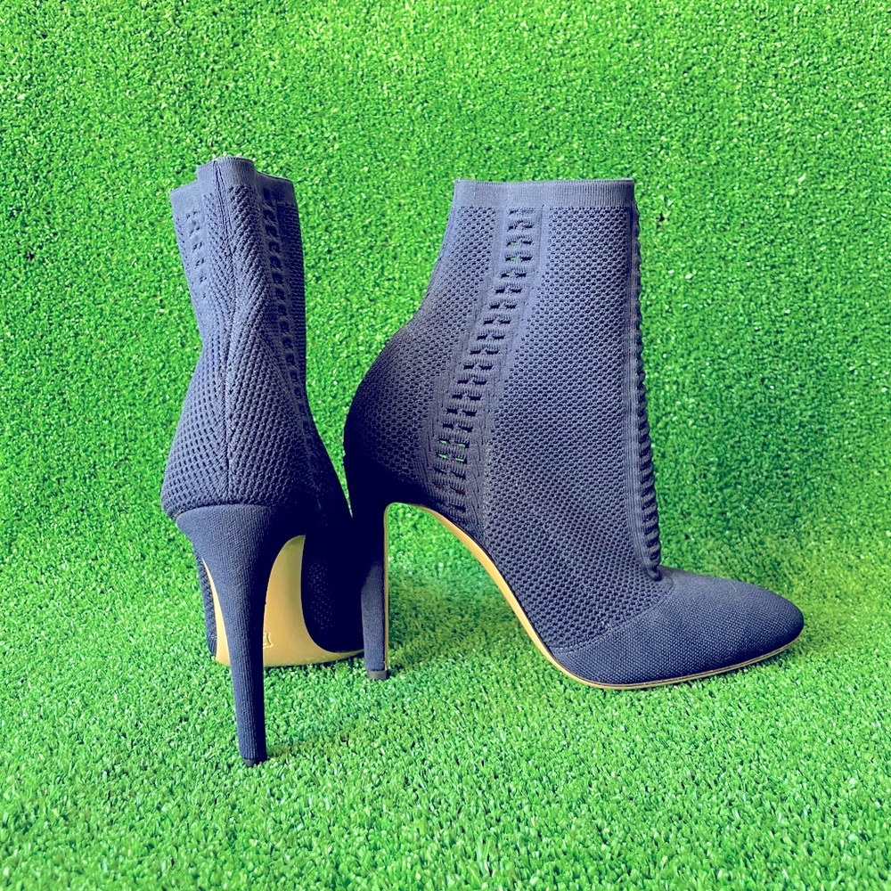 Gianvito Rossi Navy Blue knitted Booties